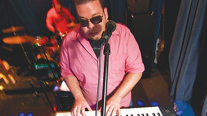 Disco Wasteland’s Jeremy Rhodes on keys (and sunglasses).