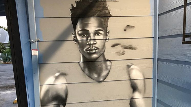 Dejounte Murray Added to Ever-growing Spurs Mural at South Side Staple