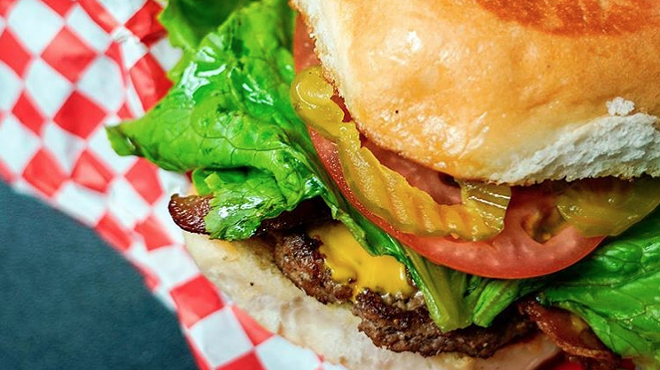 Nationally-ranked Papa's Burgers Taking Over Space of Mexican Cafe for Second Location