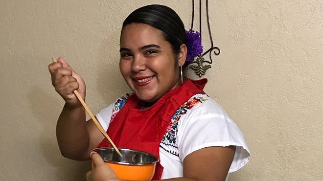 Puro San Antonio Twitter Really Loves This Harlandale Student's Mama Margie's Costume