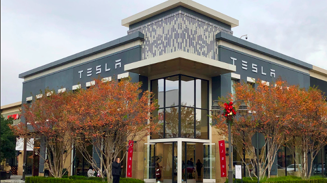 Elon Musk's Car Company Tesla Switches on a Second San Antonio Location
