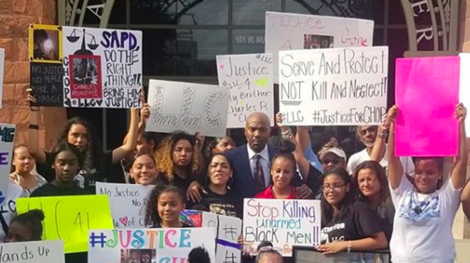 Family of Charles Roundtree Jr., Black Teen Killed by San Antonio Officer, Calls for Indictment