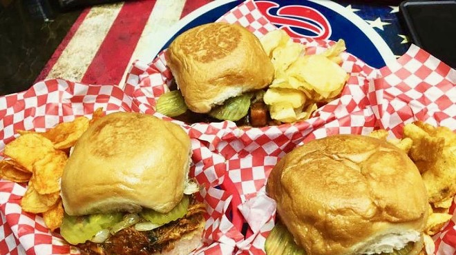 Papa's Burgers Owner Opens New BBQ Spot in North Side San Antonio