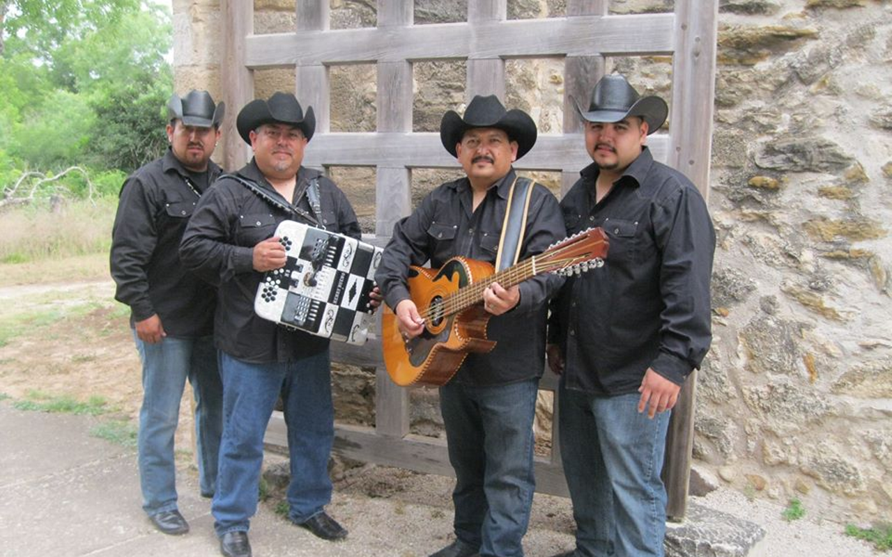 Image: Los Escorpions del Norte featuring Conjunto Cats