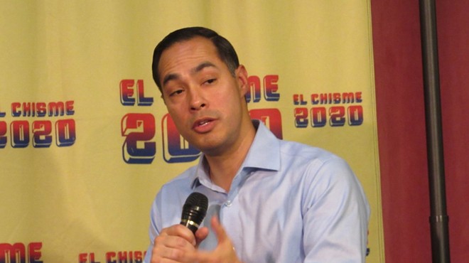 Julián Castro Fills Out Paperwork to Enter Texas Primary (2)