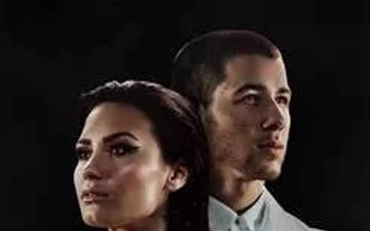 Image: Demi Lovato & Nick Jonas Bring 'Future Now: The Tour'
