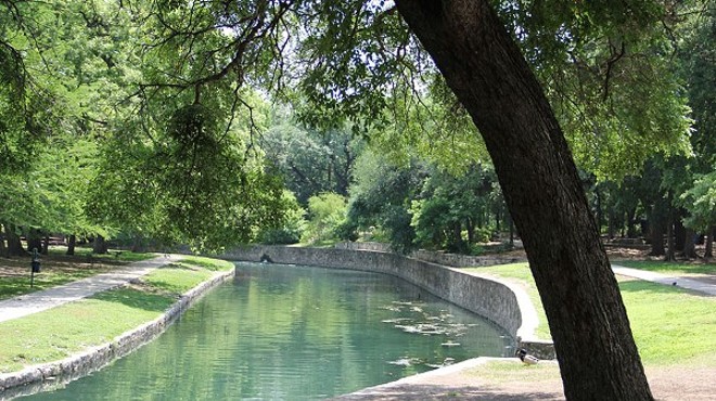 Man Dies After Jumping Into River at Brackenridge Park