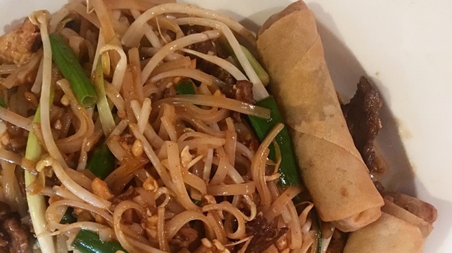 Thai Dee Is Serving Lunch Specials Again