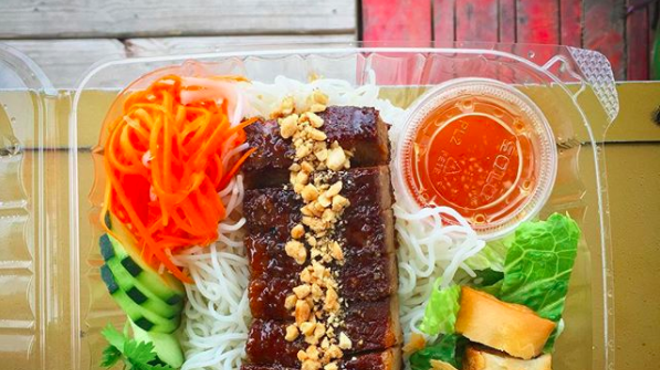 Singhs Vietnamese Is Coming to the St. Mary's Strip