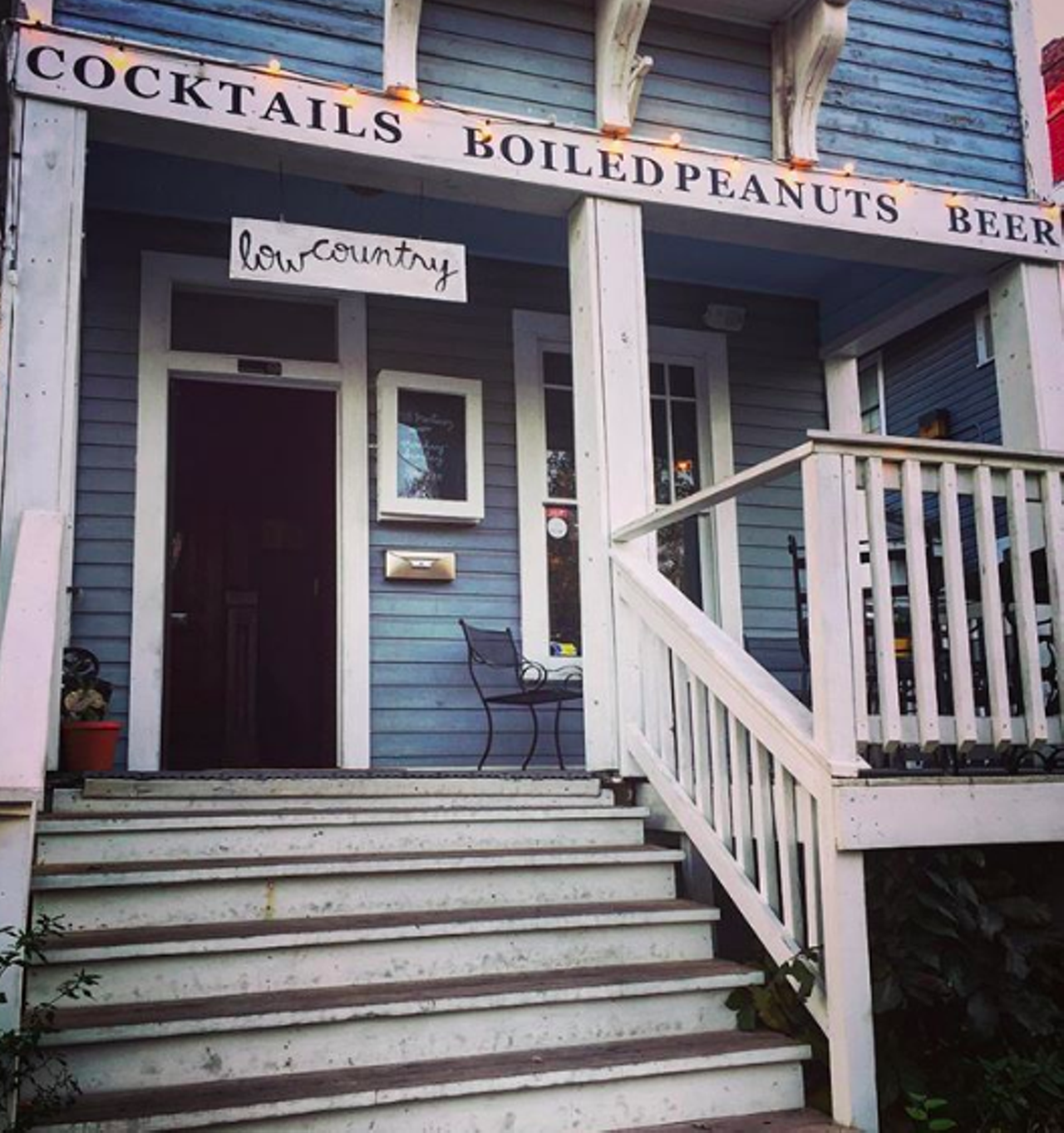 Lowcountry
318 Martinez St, (210) 560-2224, facebook.com
Solid drinks, a country theme and laid-back? Yup, Lowcountry has it all. Plus, it has live music to boot that will have you comin’ over on at least a weekly basis.
Photo via Instagram / do210