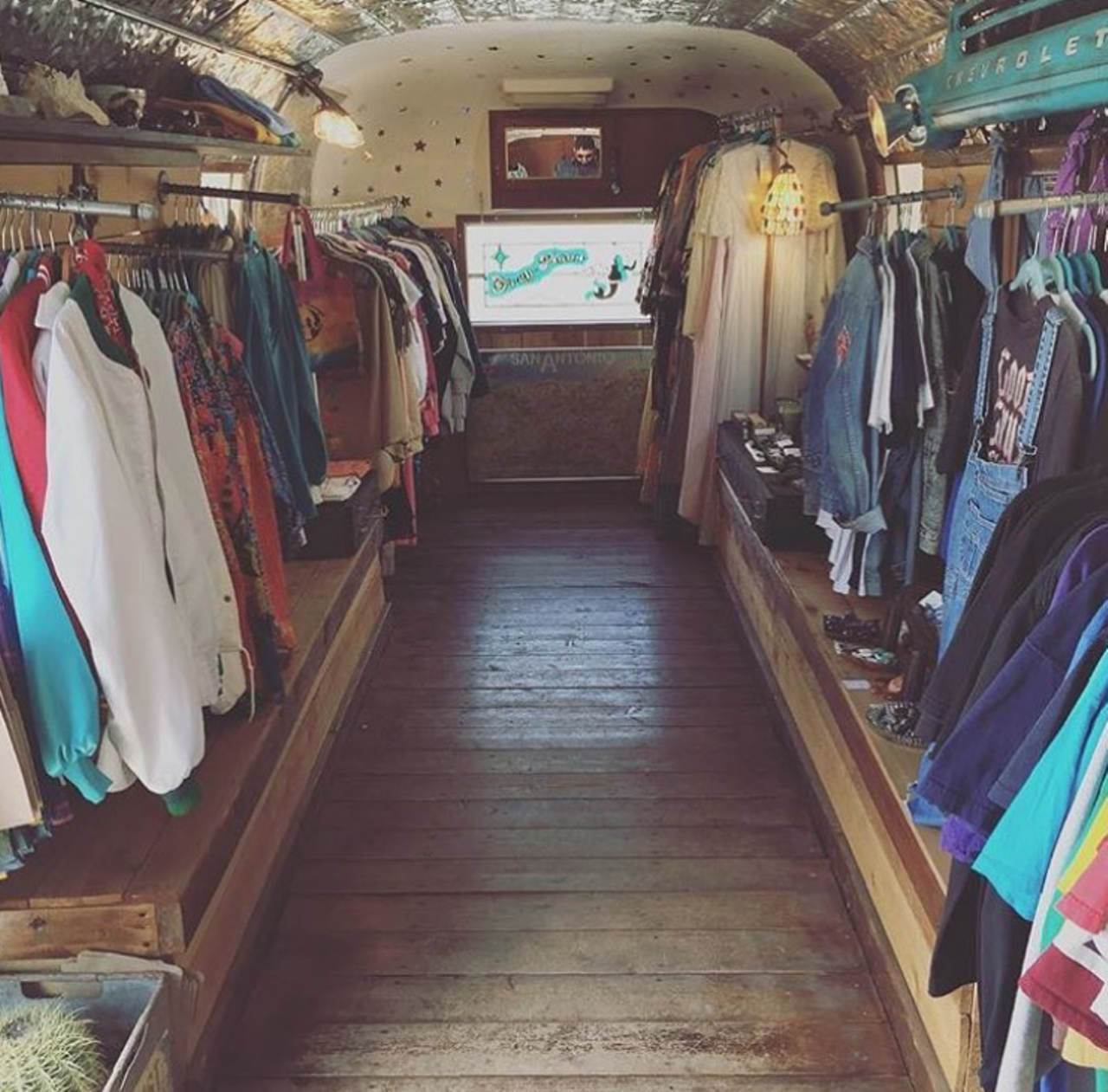 Grey Moon Vintage
2202 Broadway St, greymoonvintage.com
Sure it’s small, but this vintage shop operates out of a 1969 trailer. How cool is that?! You’ll find a curated selection here, so this is just the place when you want to find something fashionable without roaming aisle after aisle of bargains.
Photo via Instagram / greymoonvintage