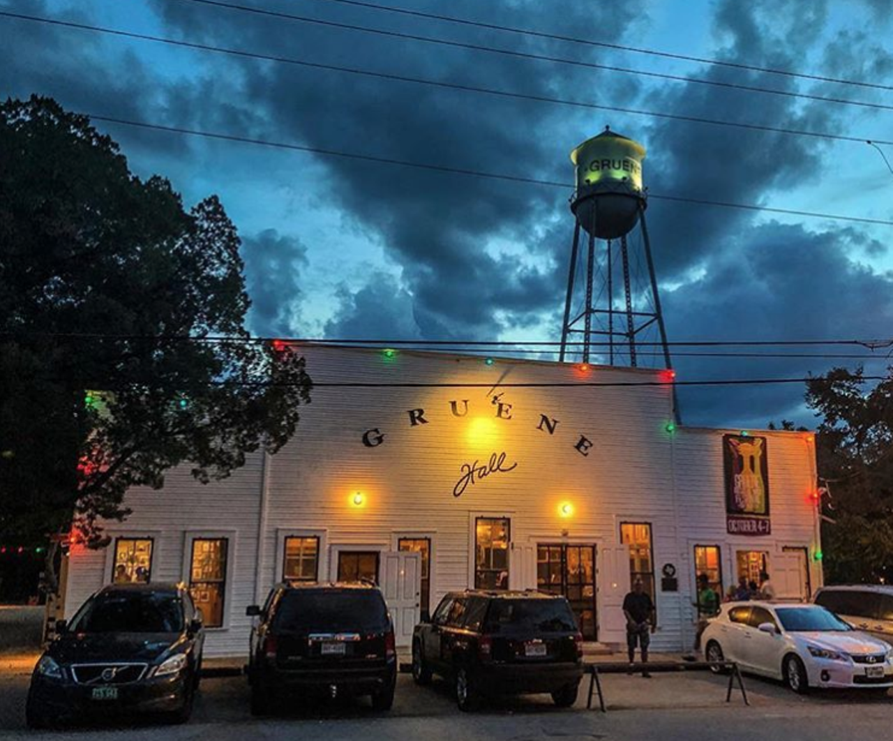 Gruene
Take a drive up to Gruene (may we suggest Gruene Hall?) and admire the simple lights in this simple town. And heck, while you’re there you might as well stop in for a beer or two.
Photo via Instagram / tepplerphotography