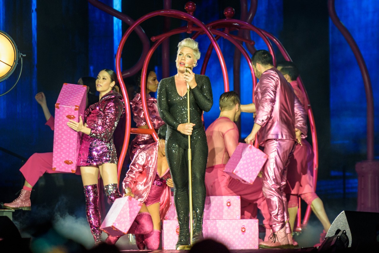 P!nk Came and Wowed Everyone at the AT&amp;T Center Because That's Just Who She Is