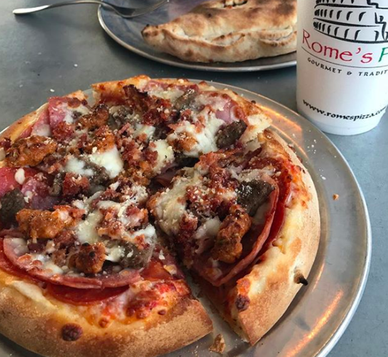 Rome’s Pizza
Multiple locations, romespizza.com
On Tuesdays and Wednesdays, kids will be able to enjoy some free ‘za with the purchase of an adult meal. How cool is that?!
Photo via Instagram / sakurasenpai420