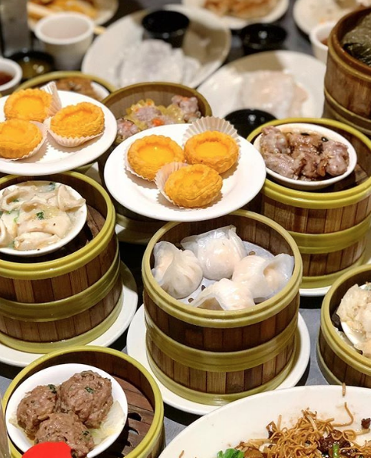 Best Chinese Restaurant
Golden Wok, multiple locations, goldenwoksa.com
Photo via Instagram / stine.eats
