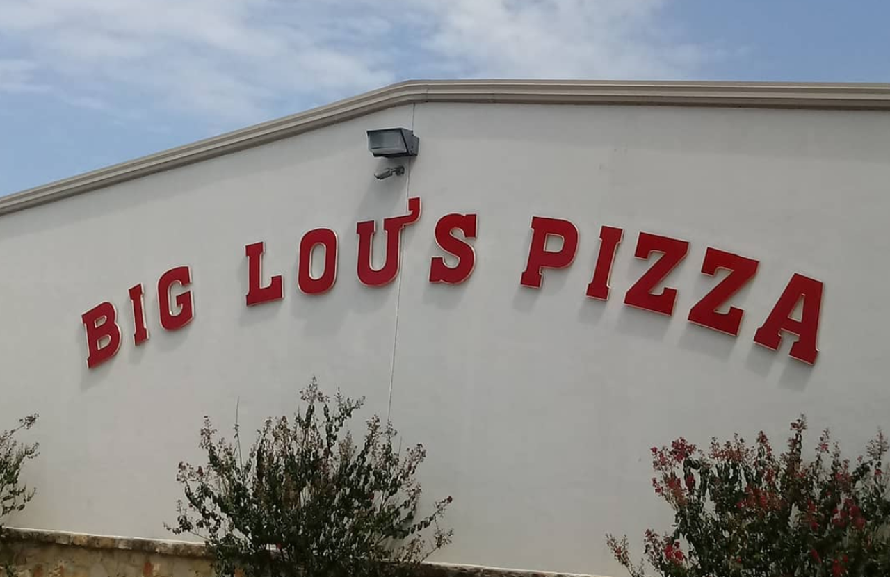 Big Lou’s Pizza
2048 S WW White Road, (210) 337-0707, biglouspizza-satx.com
Photo via Instagram / memen1