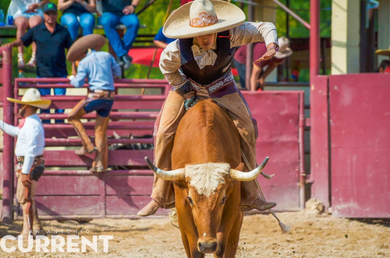 40 Photos that Celebrate A Day in Old Mexico and Charreada
