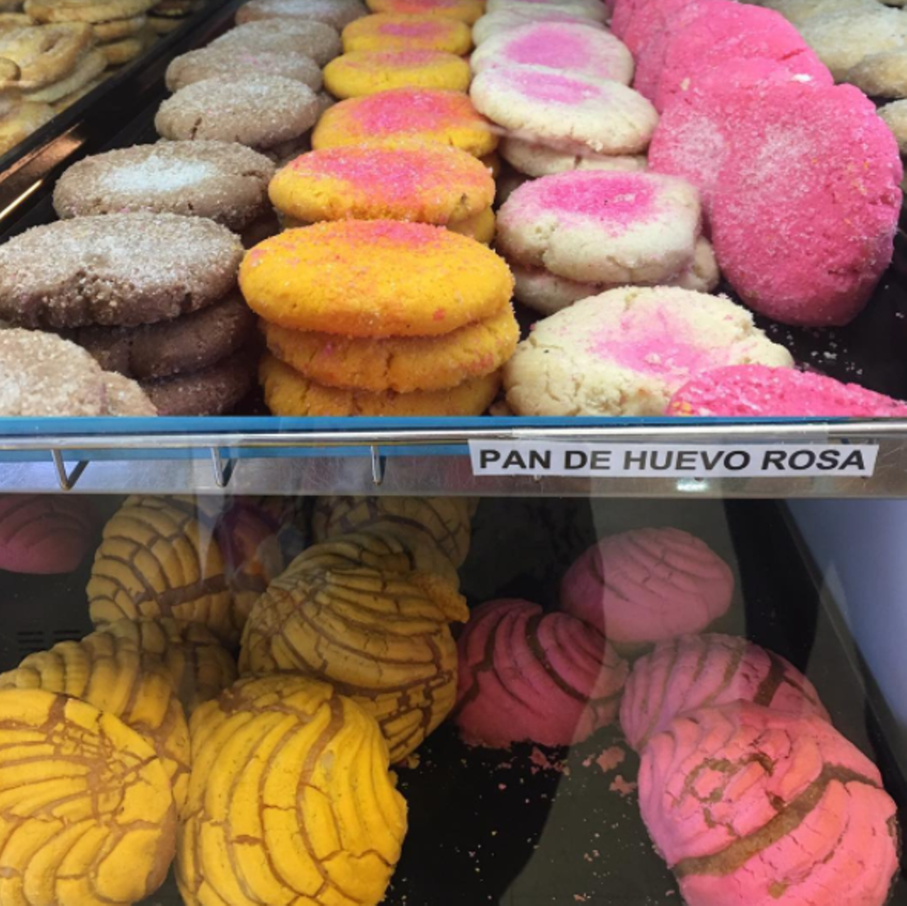 El Folklor Bakery
2604 S. Hackberry (210) 532-3767
Conchas, empanadas, tres leches and all your other favorites can be found here. 
Photo via Instagram, mirindee