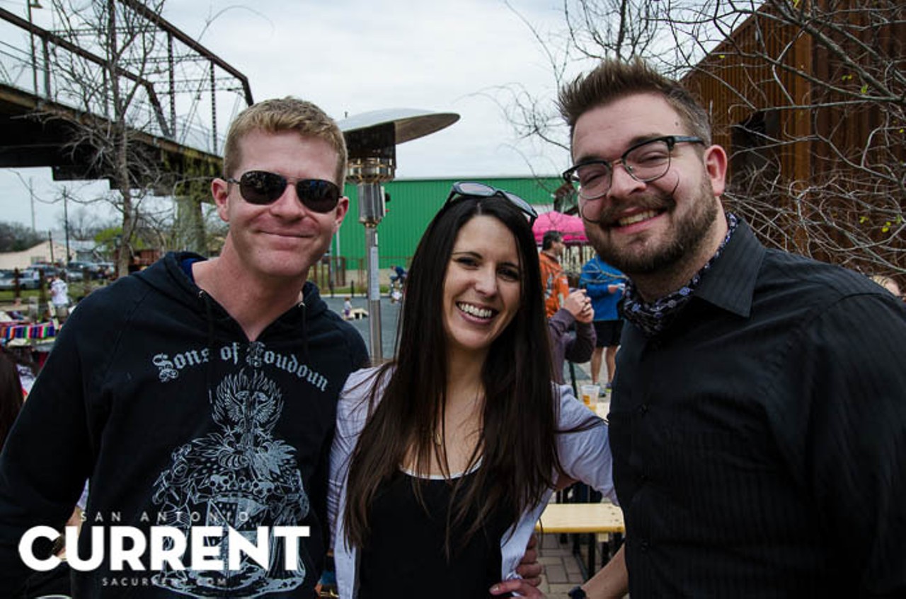 35 Photos Of Saturday Day Drinking At Alamo Beer Company Brewery