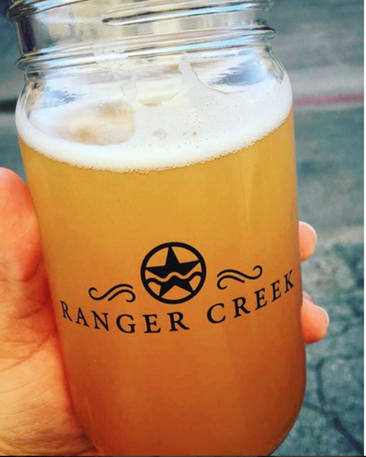  Ranger Creek Brewing & Distilling
Serving: Dry Hopped Berliner, Ranger Creek OPA, Sunday Morning Coming Down and Ranger Creek La Bestia
Photo via Instagram/ analisa731