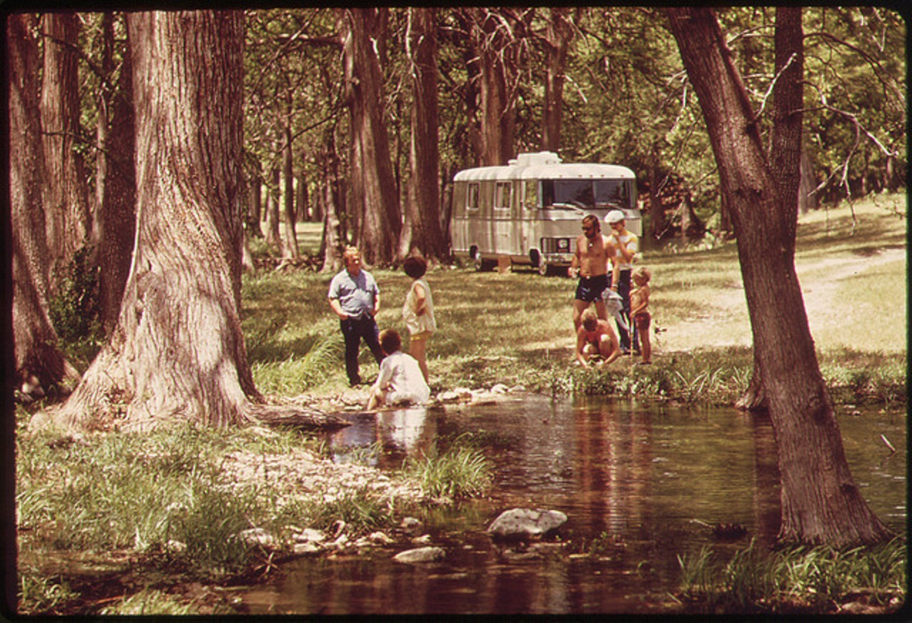 Camping beside the Rio Frio, 06/1972