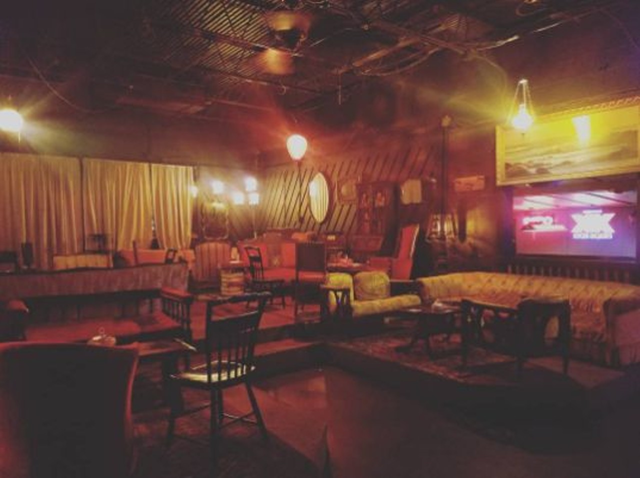 Bang Bang Bar 
119 El Mio Dr., (210) 320-1187 
This warm, cozy bar is a great spot for a date over drinks. 
Photo via Instagram, evan46n2