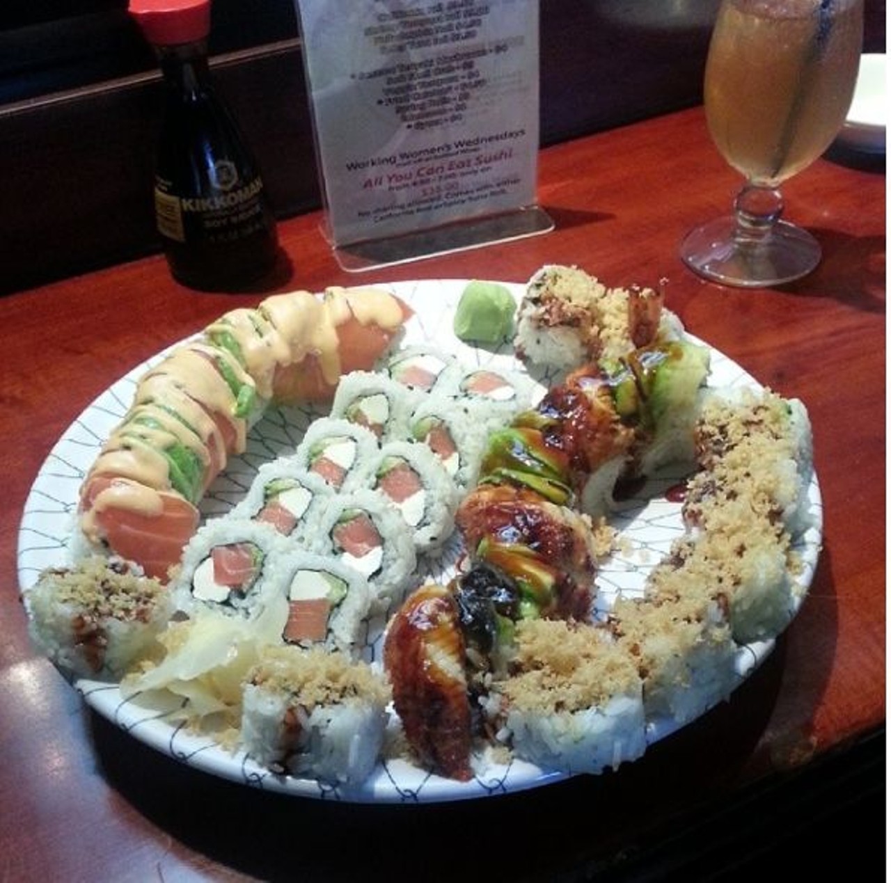 Sumo Japanese Steakhouse
Sure you could have dinner and a show, but you won&#146;t miss out on the action if you order from the sushi menu that includes all the classics. 
https://www.instagram.com/p/pkMly8hjC4/?taken-at=225049488