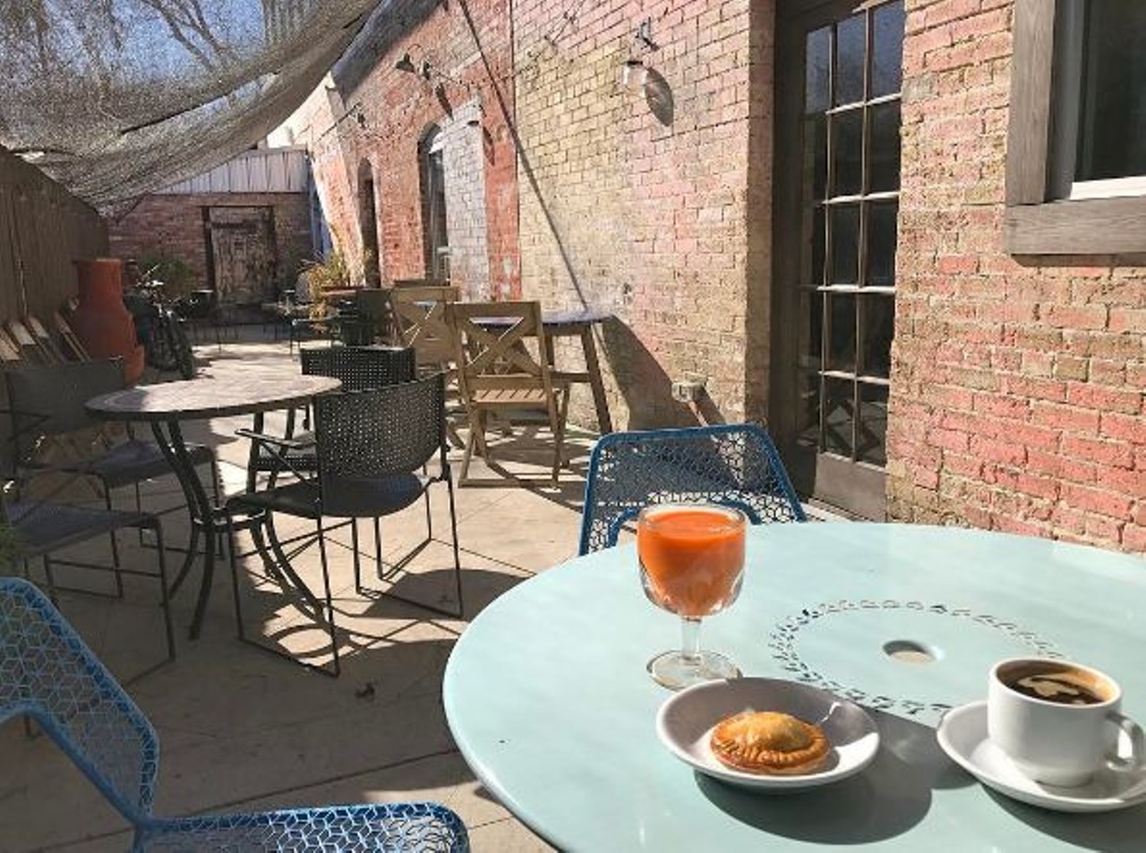 Five Points
1017 N Flores St, (210) 267-2652, 5pointslocal.com
After a yoga sesh upstairs, grab a smoothie or juice and take in some brunch on this urban patio.
Photo via Instagram, namouze