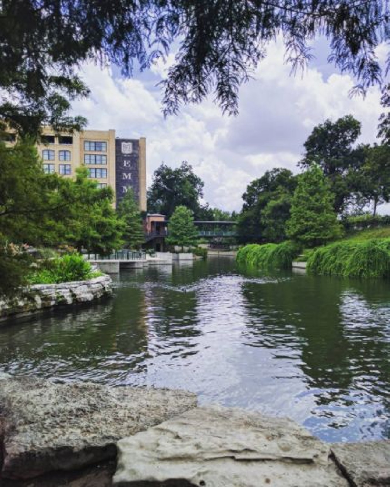 Pearl Turning Creek 
Historic Pearl Brewery, 303 Pearl Pkwy 
Grab a drink or two at the Pearl Street Brewery and head to Turning Creek. The flowing water will be a perfect backdrop for a quick kiss with your significant other. 
Photo via Instagram, neener_art