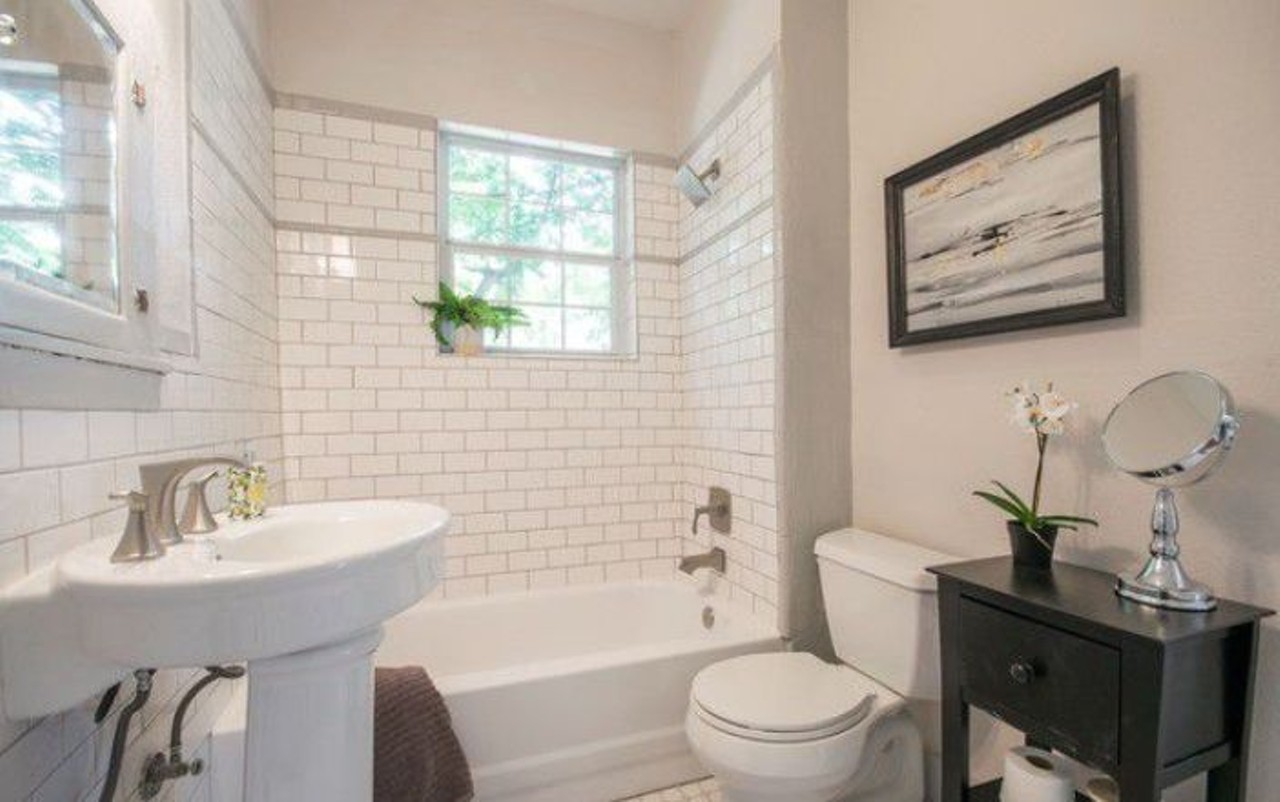  1610 Michigan Ave., 78201
2 beds, 1 bath, 952 square feet, $178,000
This cozy home is just a short drive or bike ride from downtown and has been restored to preserve its age. Built in 1925, the house has undergone renovations, new amenities and is equipped to house a small family, roommates or a solo dweller. Located in Beacon Hill, the home is close to several shops, restaurants and bars. 