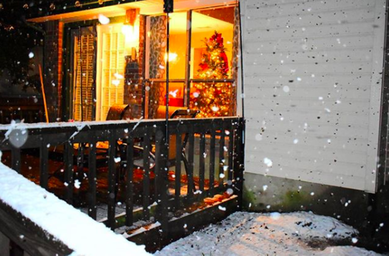 San Antonians React to the First Real Snowfall Since 1985