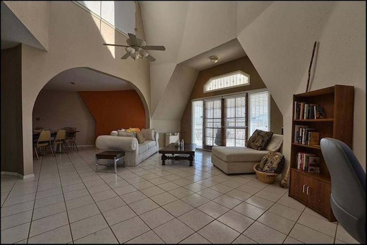 Cove ceilings are featured all throughout this secluded "igloo."
