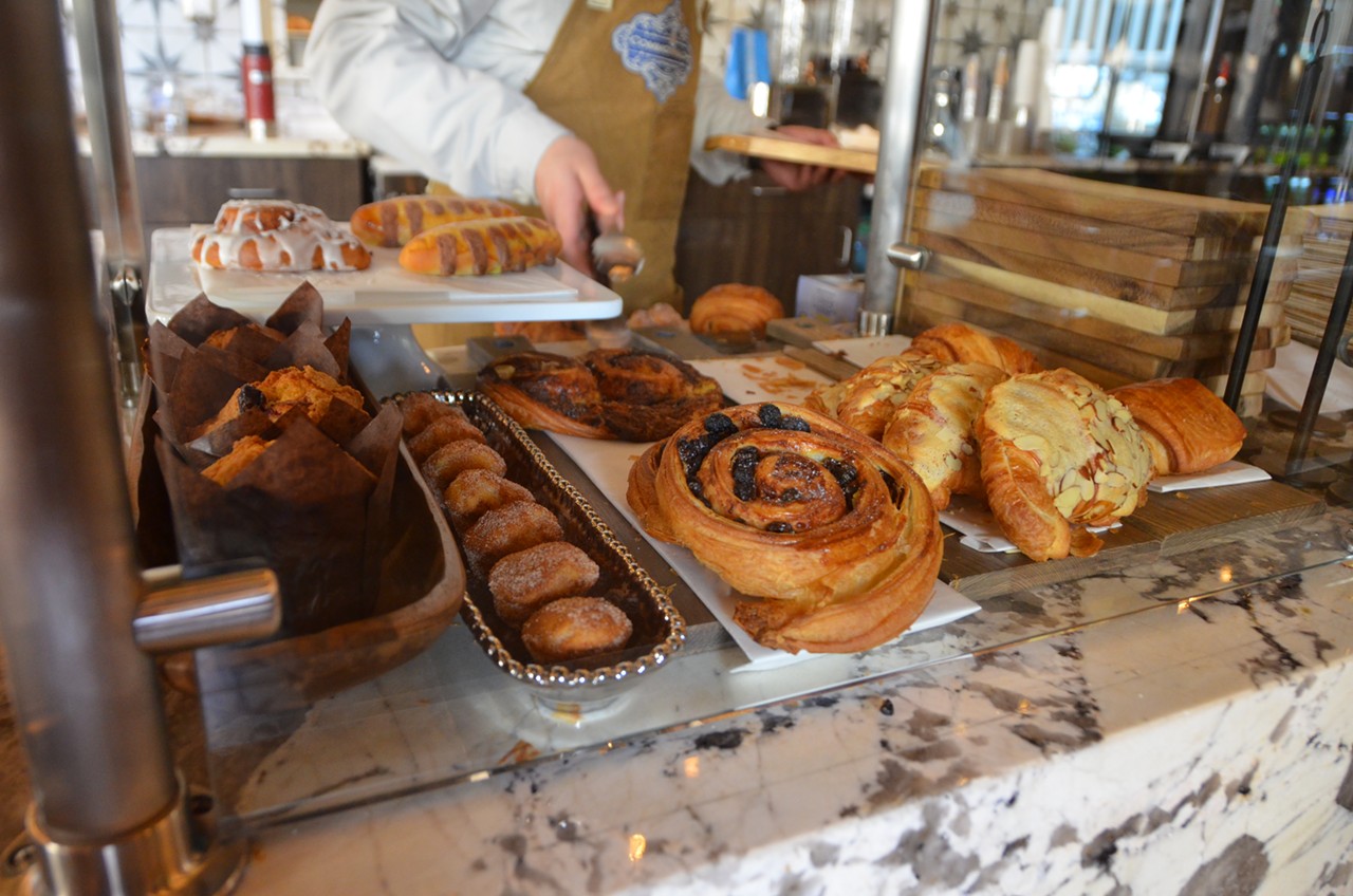 A First Look at CommonWealth Coffee House &amp; Bakery at the Weston Centre