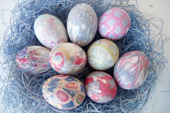 10 Unexpected Ways To Decorate Easter Eggs