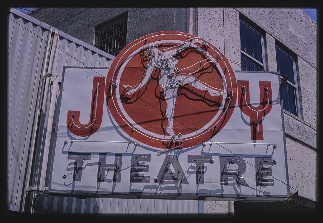 The Joy Theatre
The Joy Theatre opened in 1940 just about a block north of City Hall. Designed by architect J.M. Marriott, the movie house played first-run films but eventually shut down in the late 1950s. It later reopened to present Spanish-language vaudeville shows, then served as an adult theater for the last part of its run. It's since been demolished.
Photo via  John Margolies Roadside America Photograph Archive