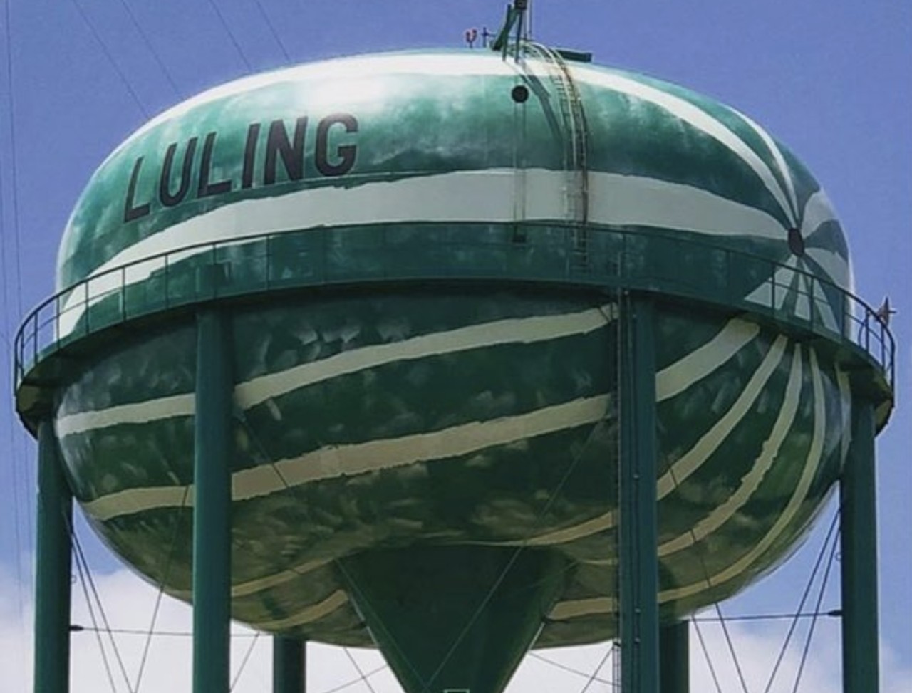 Watermelon Water Tower, Luling
1798 E Pierce St., Luling, roadsideamerica.com
Along Highway 183, another high-flying fruit can be spotted in the sky. This 154-foot tower contains some of the water that helps grow Luling’s 50 pound watermelons.
Photo via Instagram / insearchofquirk