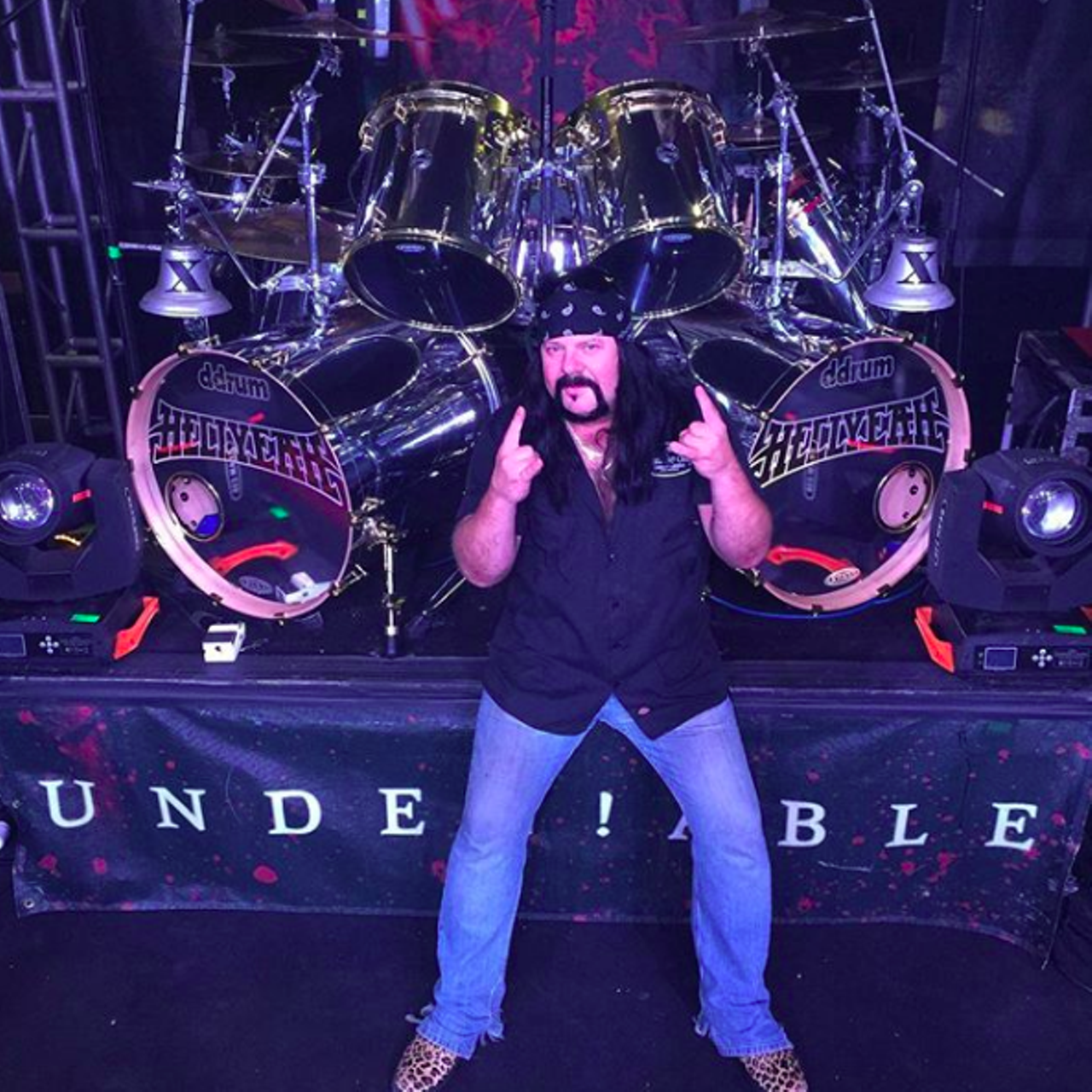 Vinnie Paul
Older brother of Dimebag Darrell, Vinnie Paul was an independently famous musician in his own right. Also a member of Pantera and Damageplan, Paul led a successful music career with Hellyeah after Dimebag’s death. At age 59, he suffered from heart problems and passed away not many days after his final show. His legacy lives on in his kickass music and the influence that it has on today’s audiences and future musicians.
Photo via Instagram / vinniepaul3