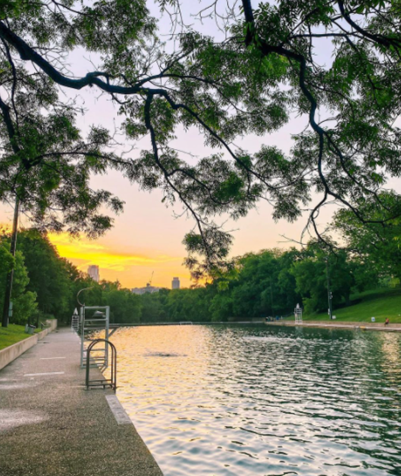 Barton Springs
2131 William Barton Drive, Austin, (512) 974-6300, austintexas.gov
Nestled in central Austin’s Zilker Park, the home of ACL, Barton Springs’ 68-70 degrees springwater makes for a great stop to cool off during a day of exploring the live music capital. As a federally-protected habitat to the endangered Barton Springs Salamander, the pool is closed on Thursdays for cleaning. Admission payment is currently online only, so leave the cash at home.
Photo via Instagram / qua.run.tine