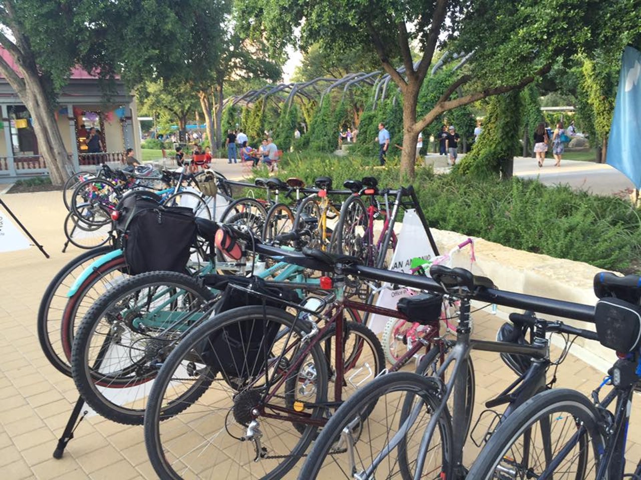 While there's still a long way to go, the city is considerably more bike friendly.
Facebook / San Antonio Bikes