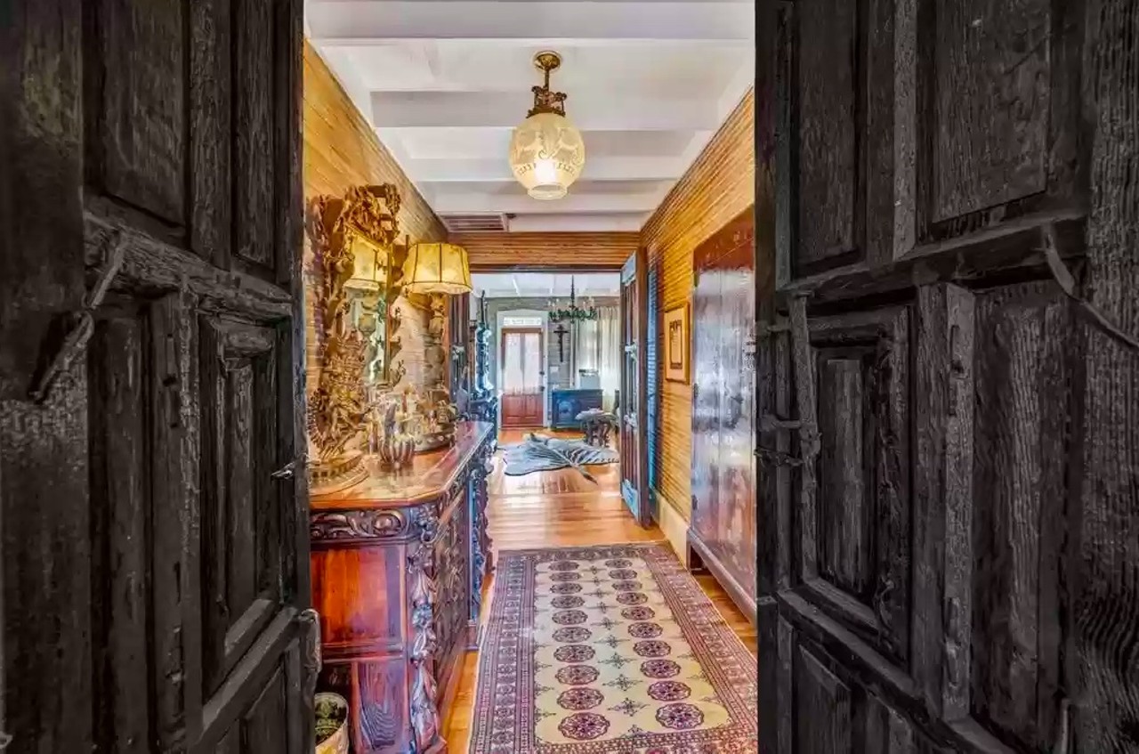 A 1903 Texas historic landmark home in Fredericksburg is now on the market