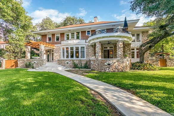 A 1921 San Antonio home designed by Jefferson High School's architect is for sale