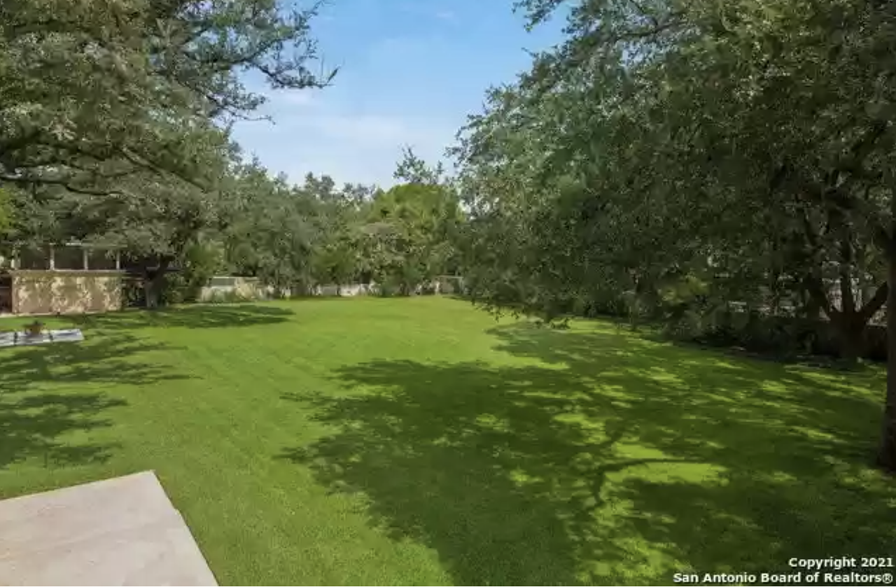 A $4.4 million San Antonio mansion designed by the McNay Art Museum's architect is now for sale