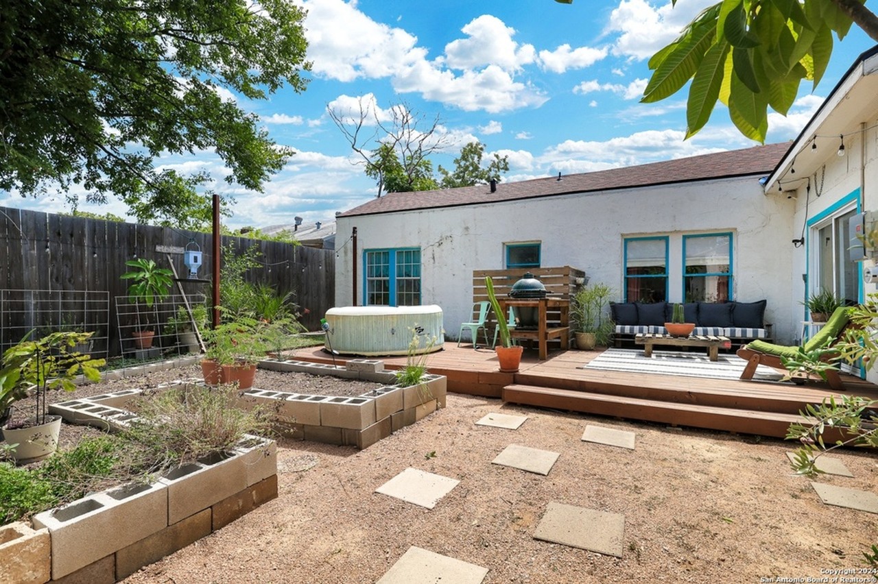 A cute San Antonio hacienda for sale looks like Frida Kahlo could have lived there