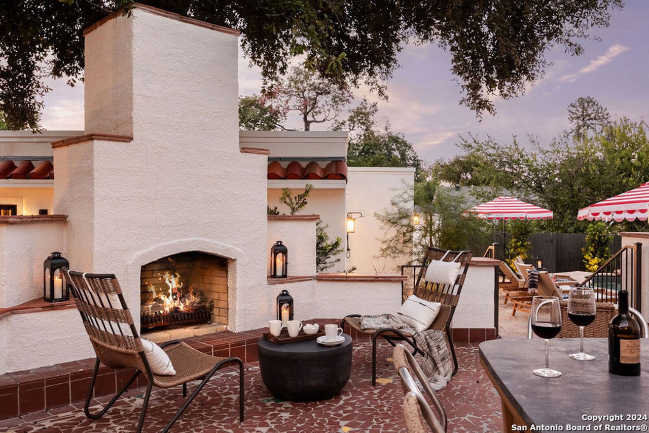 A mid-century San Antonio hacienda for sale has 10 bedrooms and an outdoor shower