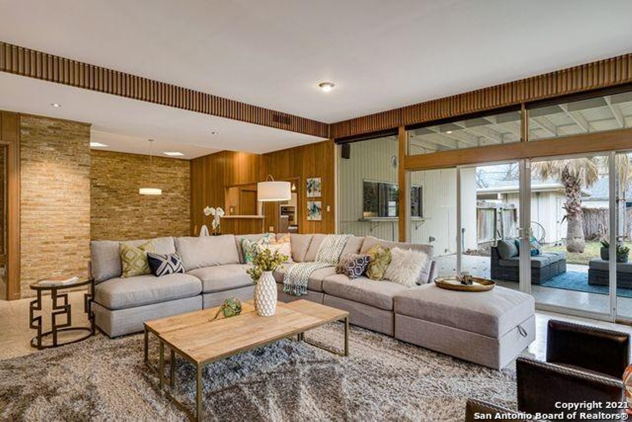 A midcentury San Antonio home built for the owners of Karam's Mexican Restaurant is now for sale