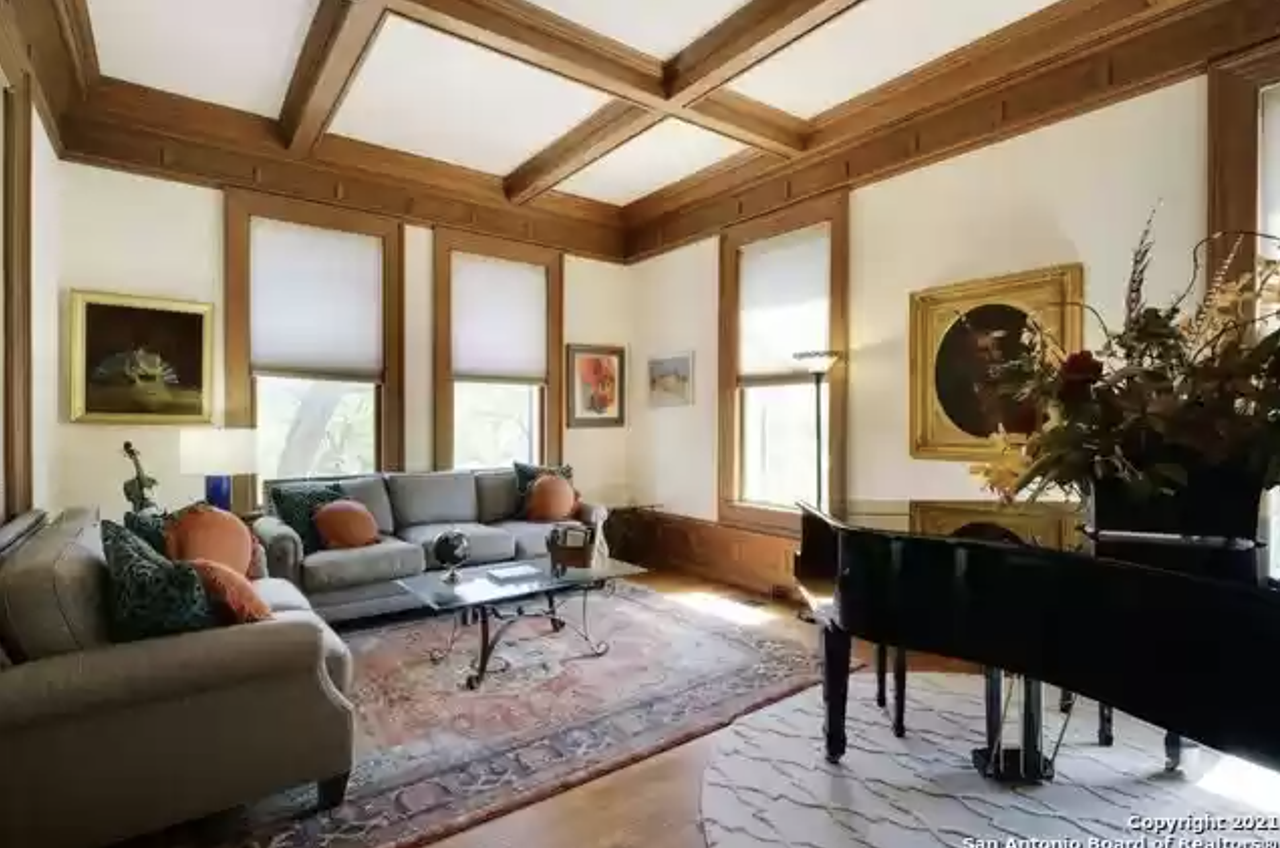 A Monte Vista mansion designed by the McNay Art Museum's architect is now for sale