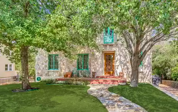 A San Antonio home designed by the architect of Jefferson High School and Texas A&amp;M is for sale