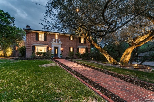 A VP of the American Heart Association is selling this historic San Antonio home