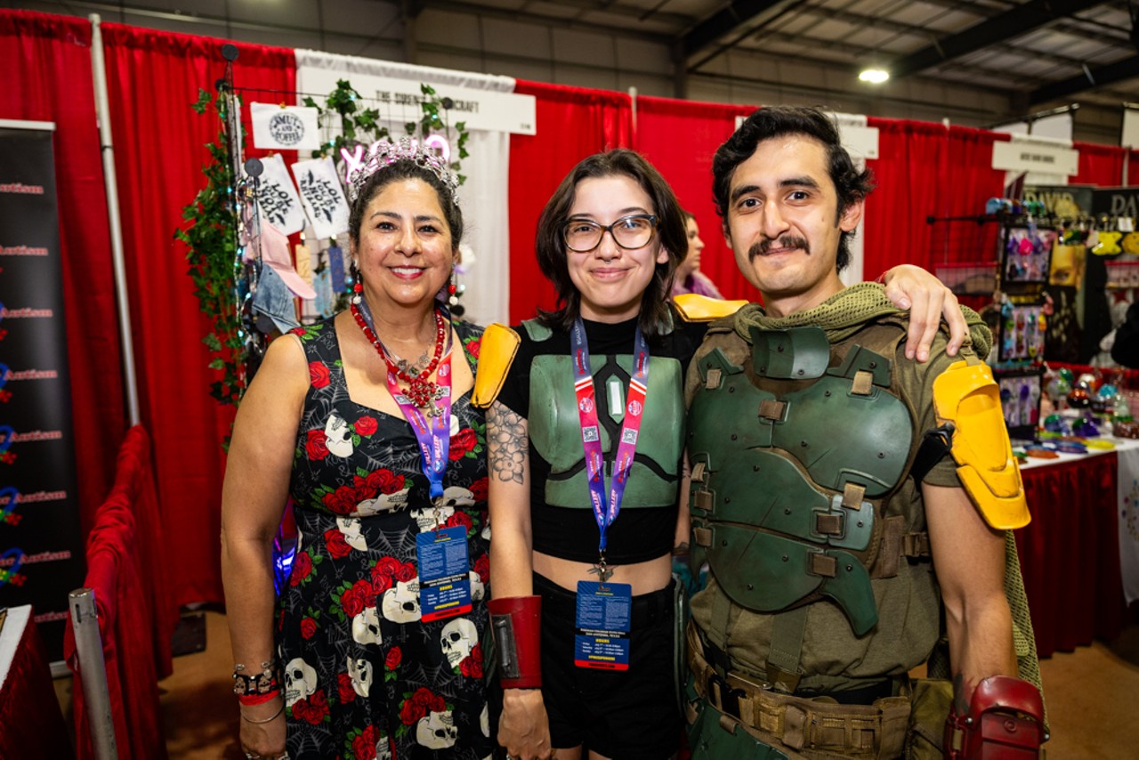 All the best cosplay and cars from San Antonio's Superhero Comic Con