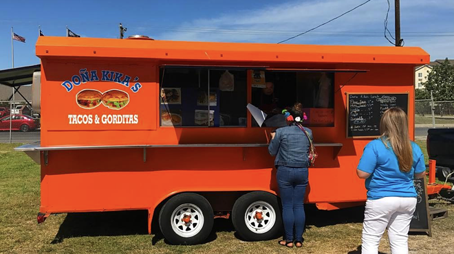 Doña Kika’s Gorditas trading in bright orange food truck for Southwest San Antonio storefront